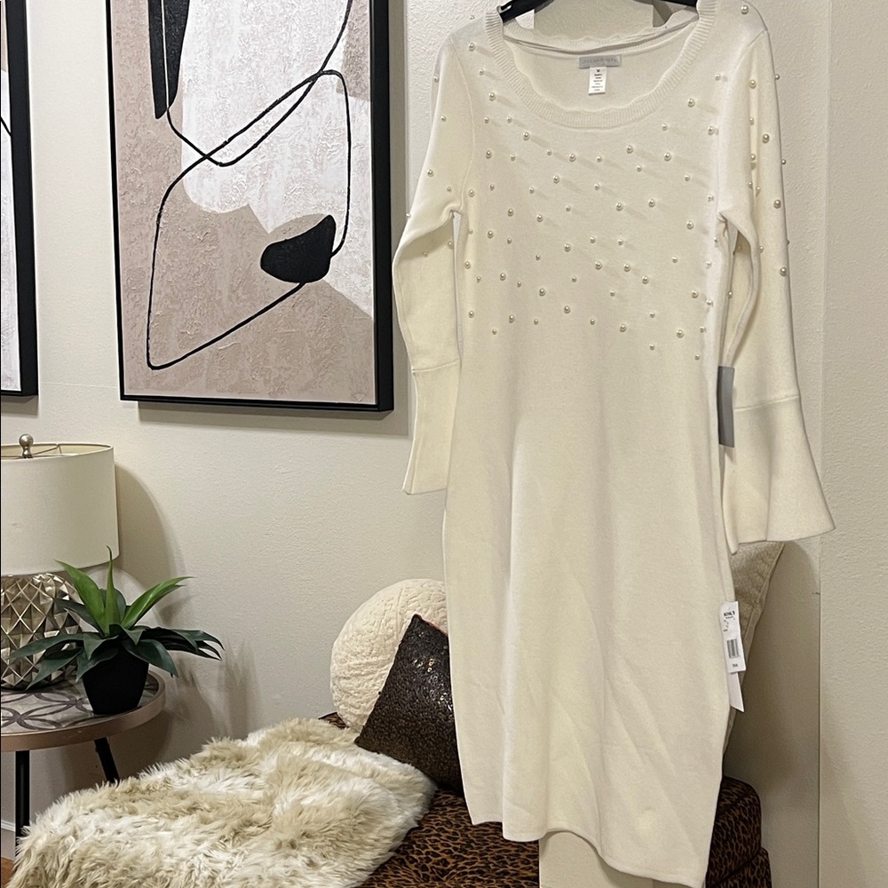- Elegant White Bell Sleeve Sweater Dress, NEW, Size Medium